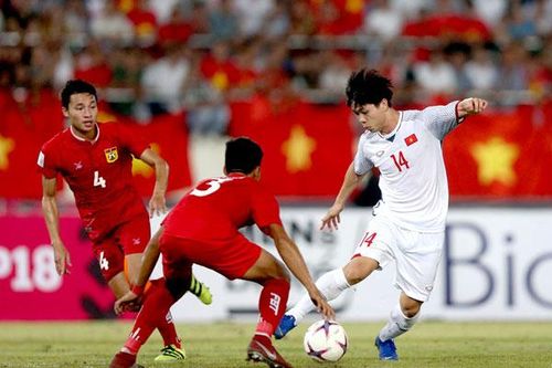 AFF Cup 19 giờ 30 hôm nay 6-12: Việt Nam - Lào