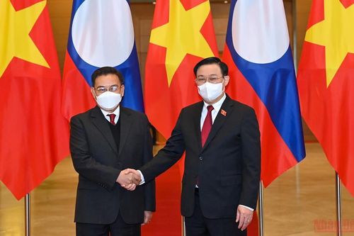 Chủ tịch Quốc hội chủ trì Lễ đón, hội đàm với Chủ tịch Quốc hội nước CHDCND Lào