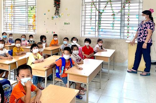 Tạo điều kiện cho các cơ sở giáo dục công lập