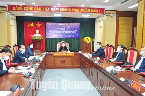 Diễn đàn cấp cao thường niên về công nghiệp 4.0