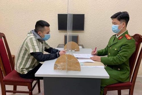 Bị đâm trọng thương, nạn nhân cầu xin buông tha để đi cấp cứu
