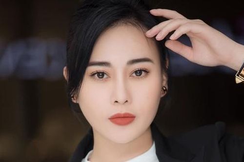 Phương Oanh (Hương Vị Tình Thân) đăng ảnh 'dìm hàng' chính mình kèm theo lời nhắn ý nghĩa