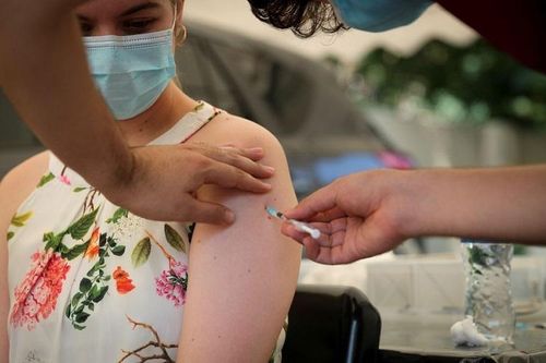 WB kêu gọi các nước giàu thực hiện cam kết tài trợ vaccine phòng Covid-19