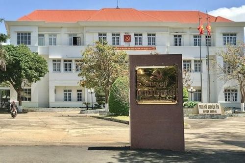 Gia Lai kỷ luật khiển trách Bí thư Huyện ủy Chư Sê