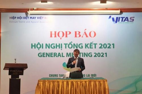 Ước tính kim ngạch xuất khẩu dệt may năm 2021 đạt 39 tỷ USD, tăng 11,2%