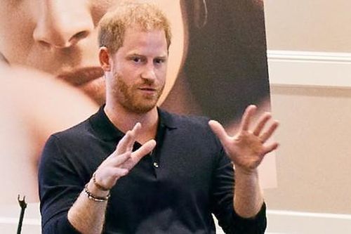 Hoàng tử Harry: Bỏ việc tốt cho sức khỏe tinh thần!