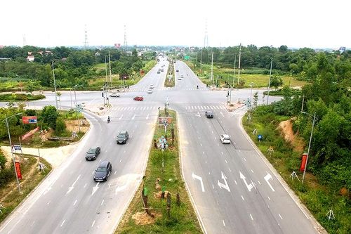 Ưu tiên đầu tư kết cấu hạ tầng giao thông theo hướng đồng bộ