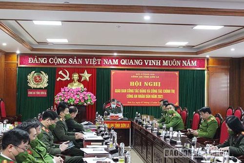 Nâng cao chất lượng công tác Đảng, công tác chính trị của lực lượng công an nhân dân