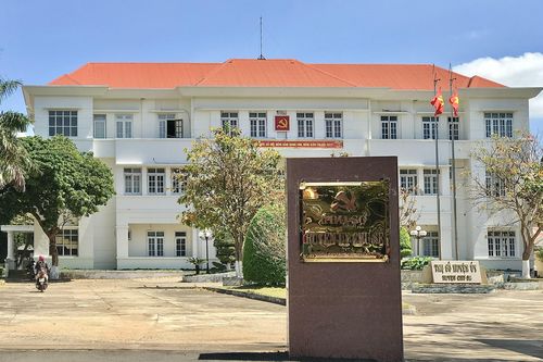 Bí thư Huyện ủy ở Gia Lai bị kỷ luật khiển trách