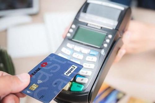 Cách rút tiền, thanh toán bằng thẻ ATM gắn chip nhanh chóng trong 30 giây, bạn biết chưa?