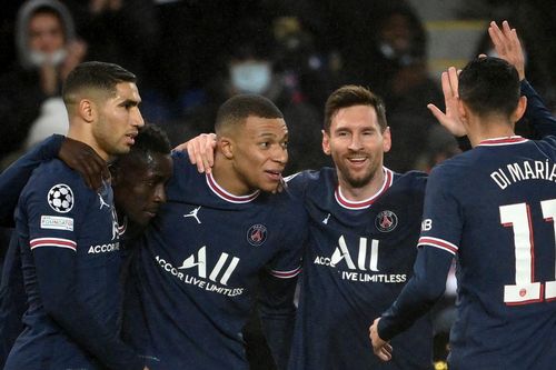Messi và Mbappe cùng lập cú đúp giúp PSG thắng to ở Champions League