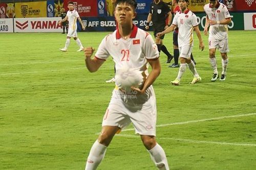 Việt Nam cần làm gì để đánh bại Malaysia?