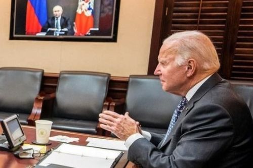 Tổng thống Mỹ gọi cho đồng minh châu Âu sau thượng đỉnh Nga-Mỹ, nhắc nhau 'cảnh giác' và 'đối thoại'