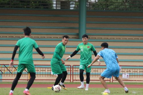 AFF Cup 2020: Đội tuyển Việt Nam tập nhẹ để giảm tải áp lực