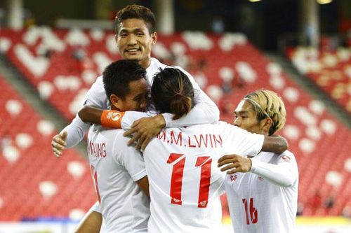 Myanmar hạ Timor Leste 2-0, nuôi hy vọng vào bán kết