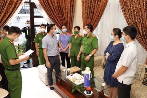 Khởi tố gần 100 bị can trong vụ đại án buôn lậu, sản xuất xăng giả