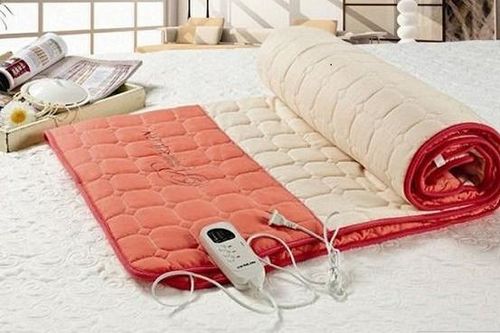 'Tè' dầm khi đắp chăn điện, bé trai 1 tuổi bị bỏng nặng