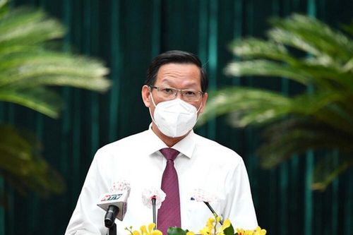 Chủ tịch TP.HCM: Gói an sinh xã hội thời gian qua 'chưa tròn' với người dân