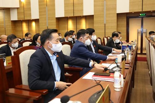 Thông qua 12 mức chi thuộc ngân sách các cấp thành phố Hà Nội
