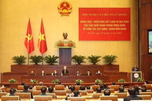 Đảng viên phải tự soi xét, tự sửa mình