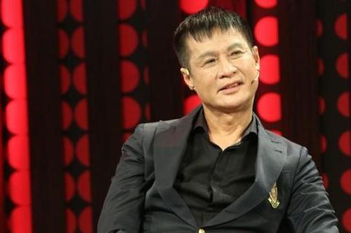 3 lý do đàn ông nên yêu một cô gái 'ít thông minh' của Lê Hoàng