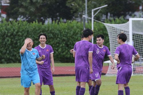 Tuyển Việt Nam: Điều thầy Park để lỡ ở trận ra quân AFF Cup