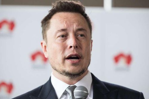 Sớm nhất năm sau, Elon Musk cấy chip máy tính vào não người