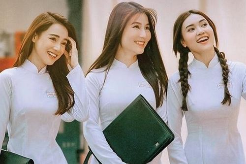 Phim Việt thời 'bình thường mới'cũng phải né phim 'bom tấn' của Mỹ