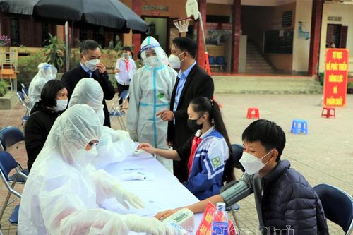 'Lá chắn' bảo vệ trẻ em trước dịch bệnh