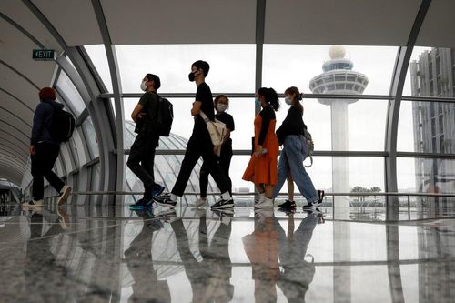 Singapore phát hiện người mắc biến chủng Omicron dù đã tiêm mũi thứ ba