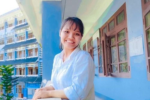 Nghị lực của nữ sinh khuyết tật và ước mơ mở lớp học miễn phí cho trẻ em nghèo