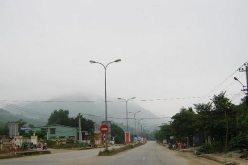 Chưa thể nâng cấp, mở rộng Quốc lộ 14D đi cửa khẩu quốc tế Nam Giang