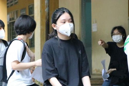 Học sinh lớp 9, 12 được dời lịch thi học kỳ I nếu chưa thể đến trường