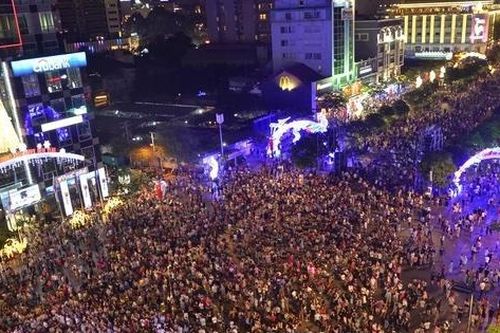 TPHCM sẽ ngừng hoạt động đón chào năm mới 2022 nếu cấp độ dịch ở mức 3, 4
