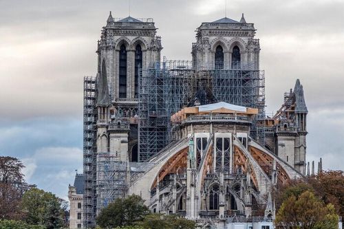 2 năm sau vụ cháy, nhà thờ Đức Bà Paris được tu sửa như 'một công viên giải trí tầm thường'