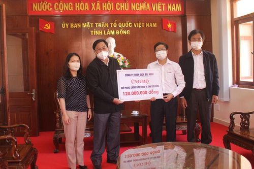 Công ty Thủy điện Đại Ninh ủng hộ 120 triệu đồng vào Quỹ Phòng chống Covid-19 tỉnh Lâm Đồng