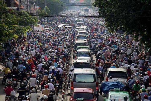 Hà Nội thông qua khoản chi hơn 1.865 tỷ đồng giảm ùn tắc giao thông