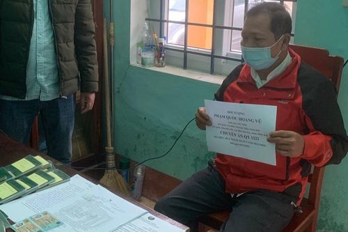Phá đường dây làm giả hồ sơ, tổ chức xuất cảnh trái phép sang Lào với quy mô lớn