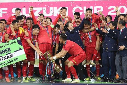 AFF Cup là giải đấu để Văn Đức và Công Phượng tỏa sáng