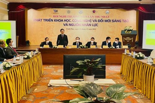 Bàn về các chính sách đột phá đối với khoa học và công nghệ