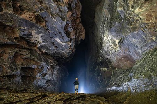 Sửng sốt thứ quý hiếm không tưởng trong hang động dài nhất châu Á