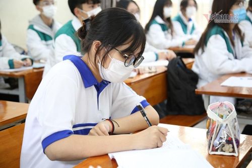 Cao nhất từ trước đến nay, một tỉnh thưởng 700 triệu đồng cho học sinh giỏi