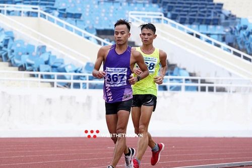 Thành Ngưng phá sâu kỷ lục quốc gia 20km đi bộ