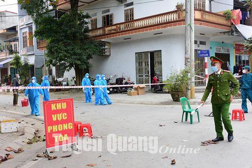 Khoanh vùng cách ly 57 hộ dân tại tổ 15, 16 phường Phan Thiết có liên quan đến ca mắc Covid-19 tại cộng đồng