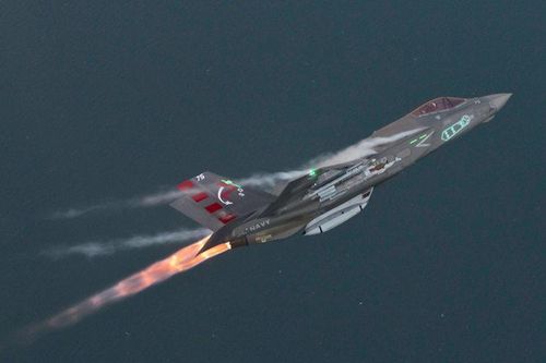 Chiến đấu cơ tàng hình F-35 Mỹ lại khiến Nga, Trung Quốc 'ngước nhìn' với thương vụ 9 tỷ USD