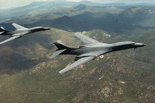 Mỹ gia hạn vận hành máy bay ném bom chiến lược B-1B Lancer