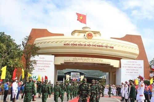 Giao lưu hữu nghị Quốc phòng biên giới Việt Nam - Lào lần thứ nhất