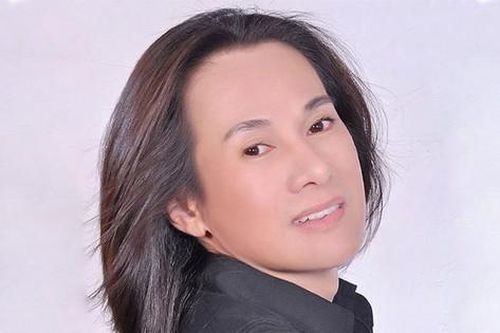 Dàn nghệ sĩ xót xa khi ca sĩ Ngô Quốc Linh qua đời vì COVID-19