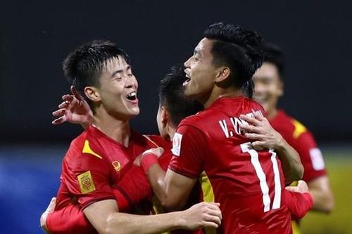 Video bàn thắng Việt Nam 3-0 Malaysia: Chênh lệch đẳng cấp