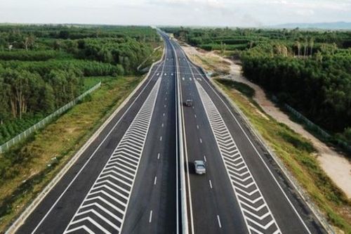 Bộ GTVT đề xuất 120.746 tỷ đồng cho 6 dự án trọng điểm
